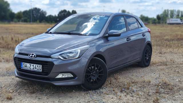Imagine Hyundai i20 blue 1.0 T-GDI Trend
