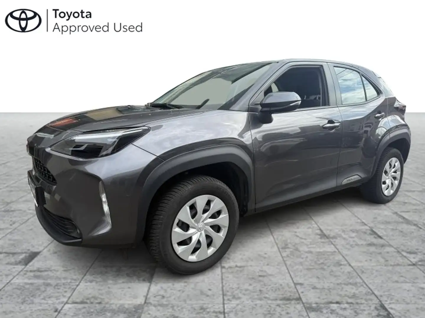 Toyota Yaris Cross Dynamic Negro - 1
