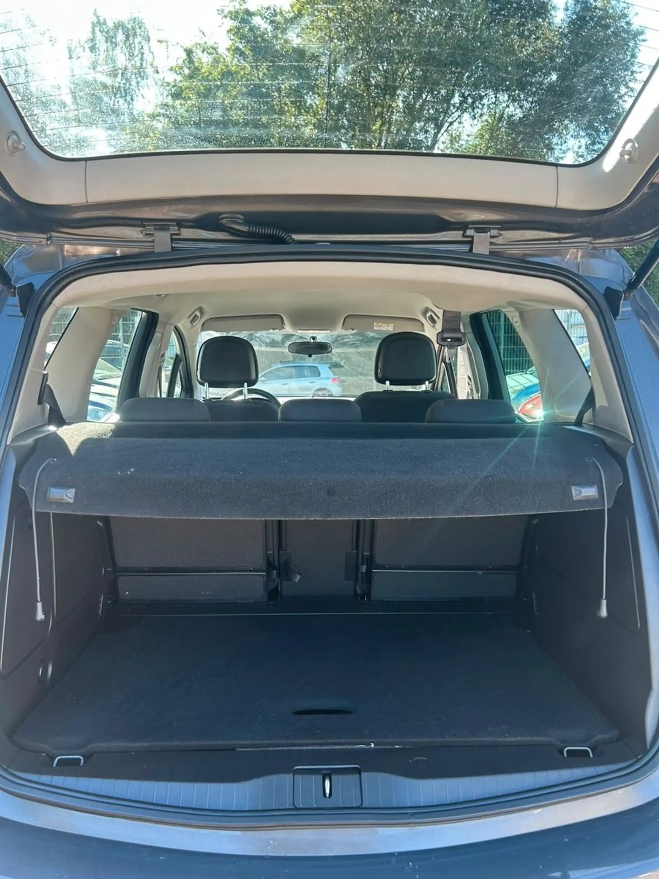 Opel Meriva B Style*TOP*NEU TÜV*GEWAHR* — photo 13