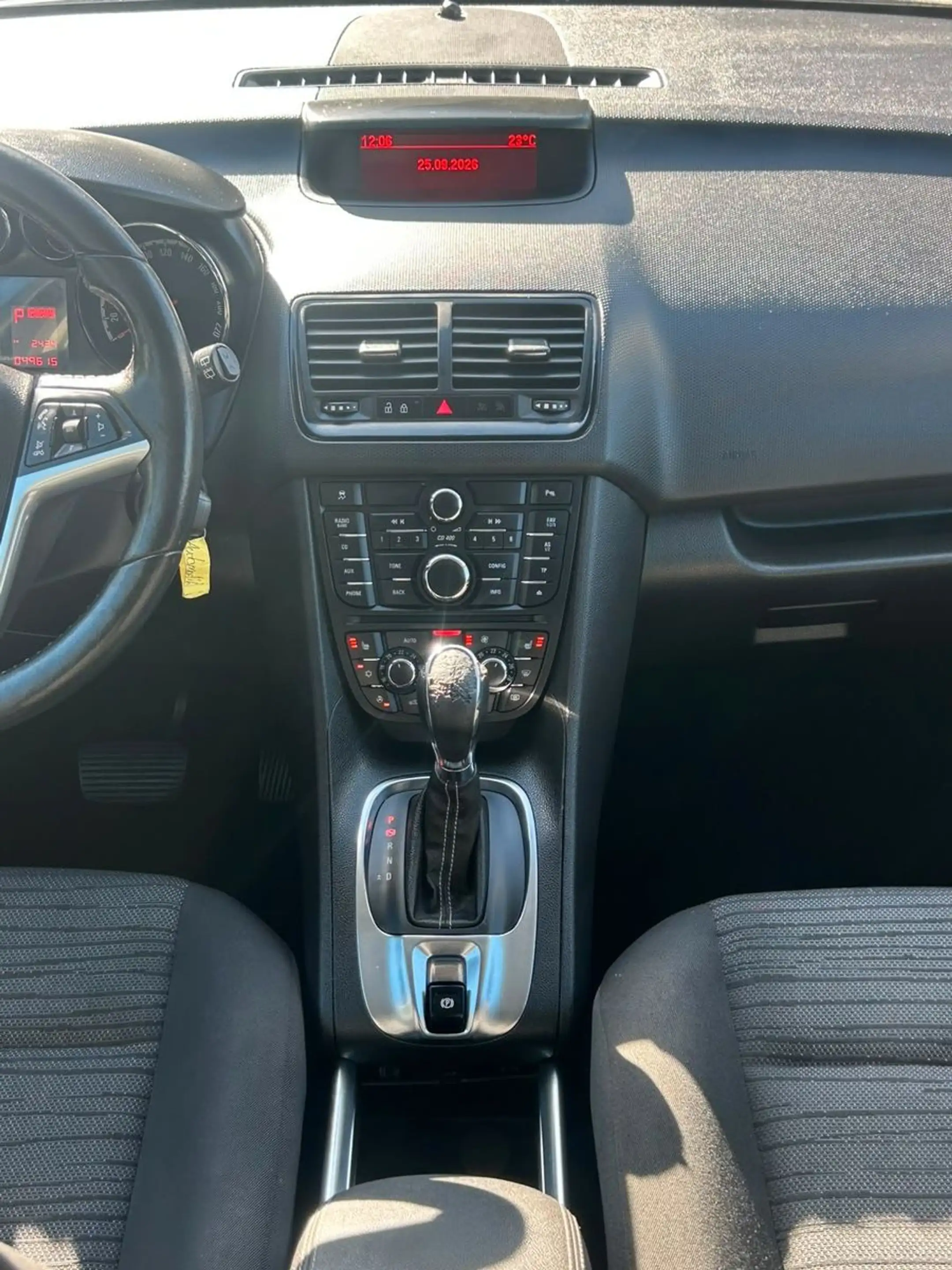 Opel Meriva B Style*TOP*NEU TÜV*GEWAHR* — photo 14