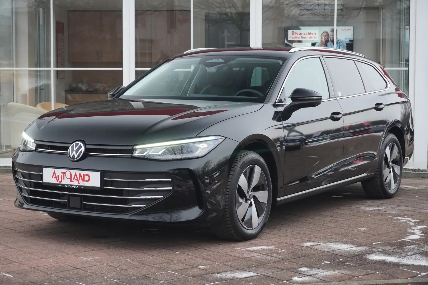 Volkswagen Passat Variant 1.5 eTSI  Business Navi 360° DAB Noir - 2