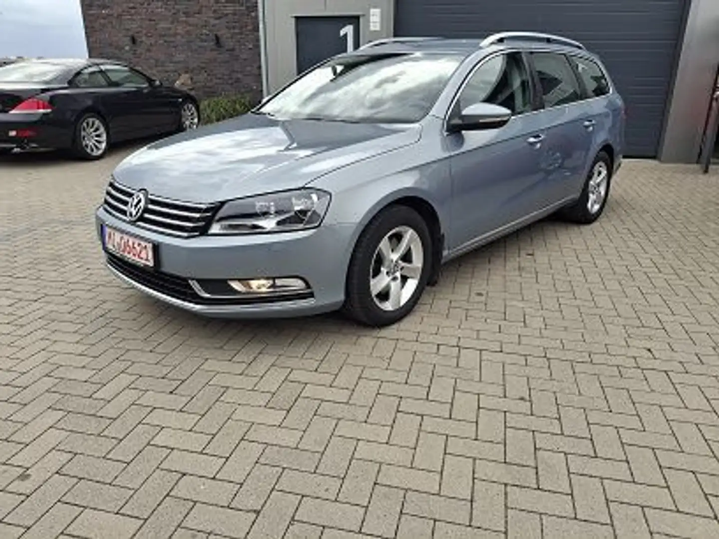 Volkswagen Passat Variant Comfortline EcoFuel Gas Benzin Grau - 1