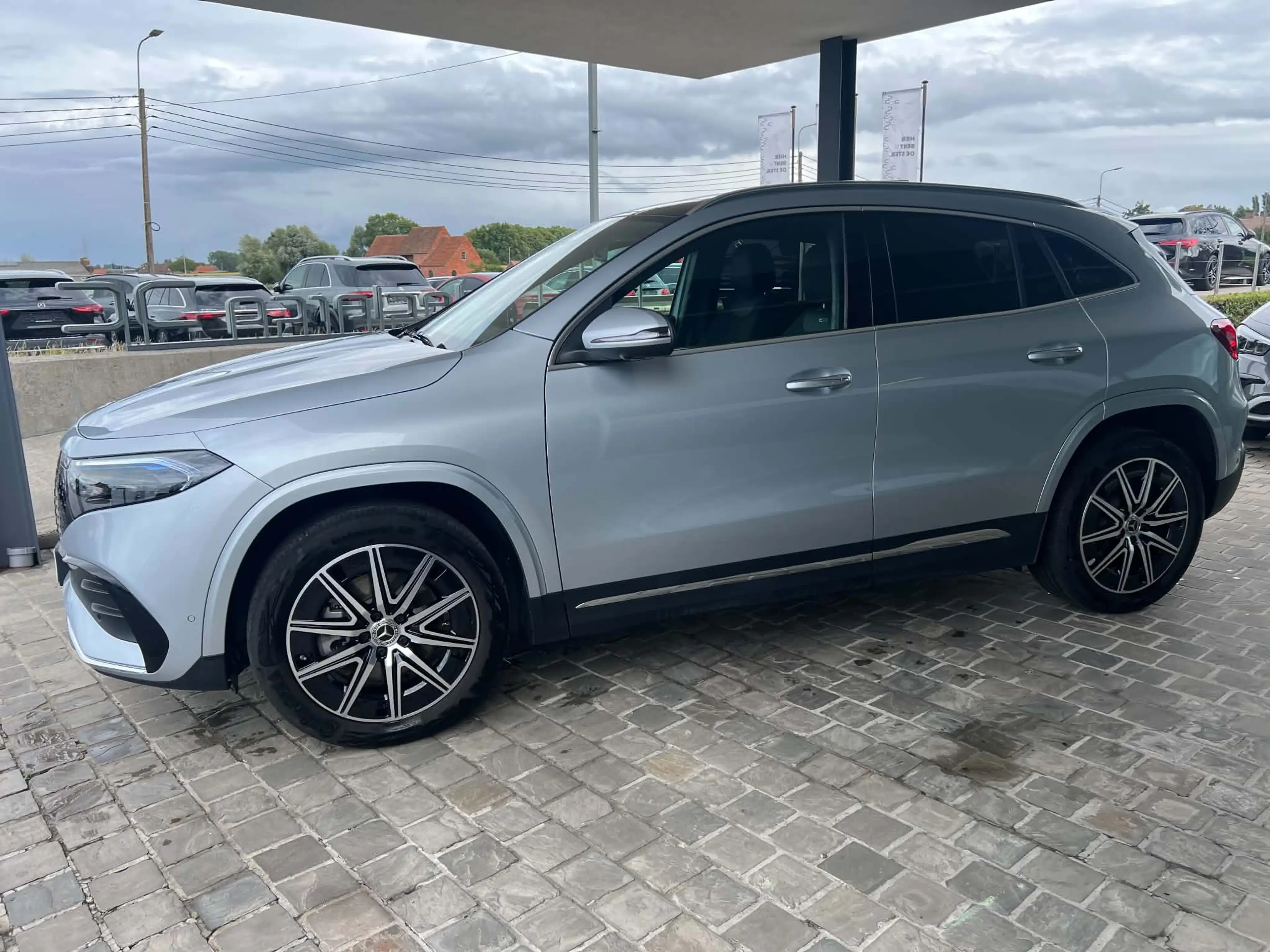 Mercedes-Benz EQA 250 + AMG automaat trekhaak VV2alarm panodak keylessgo — photo 2