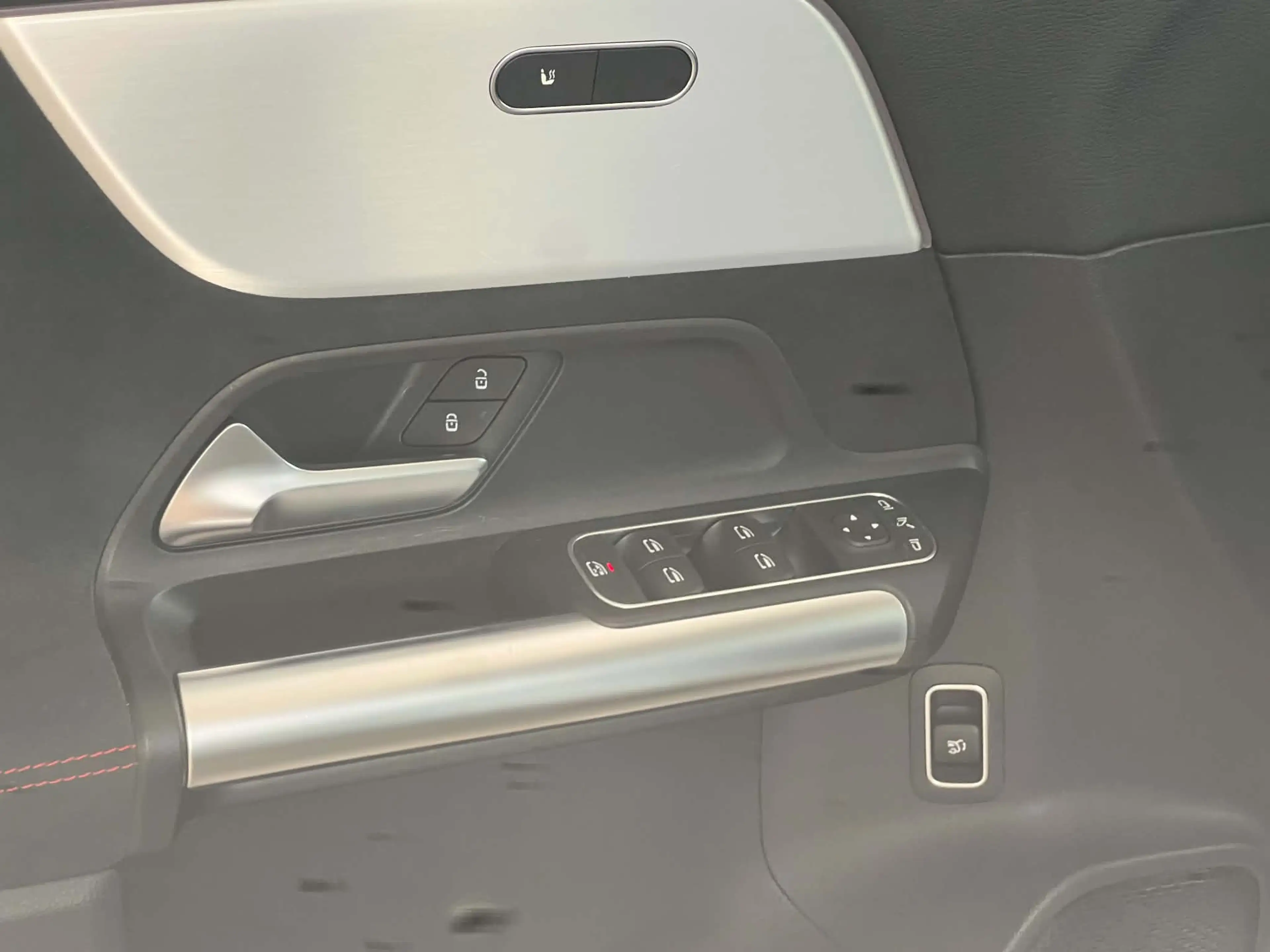 Mercedes-Benz EQA 250 + AMG automaat trekhaak VV2alarm panodak keylessgo — photo 7
