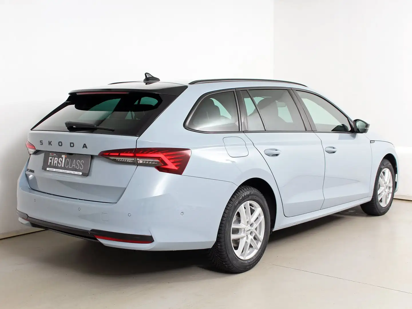 Skoda Octavia Sportline TDI DSG Grau - 2