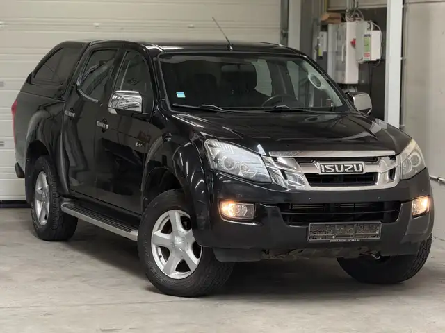 Isuzu D-Max 2.5 Turbo Di 4WD LS // Hard-Top // 1er Pro