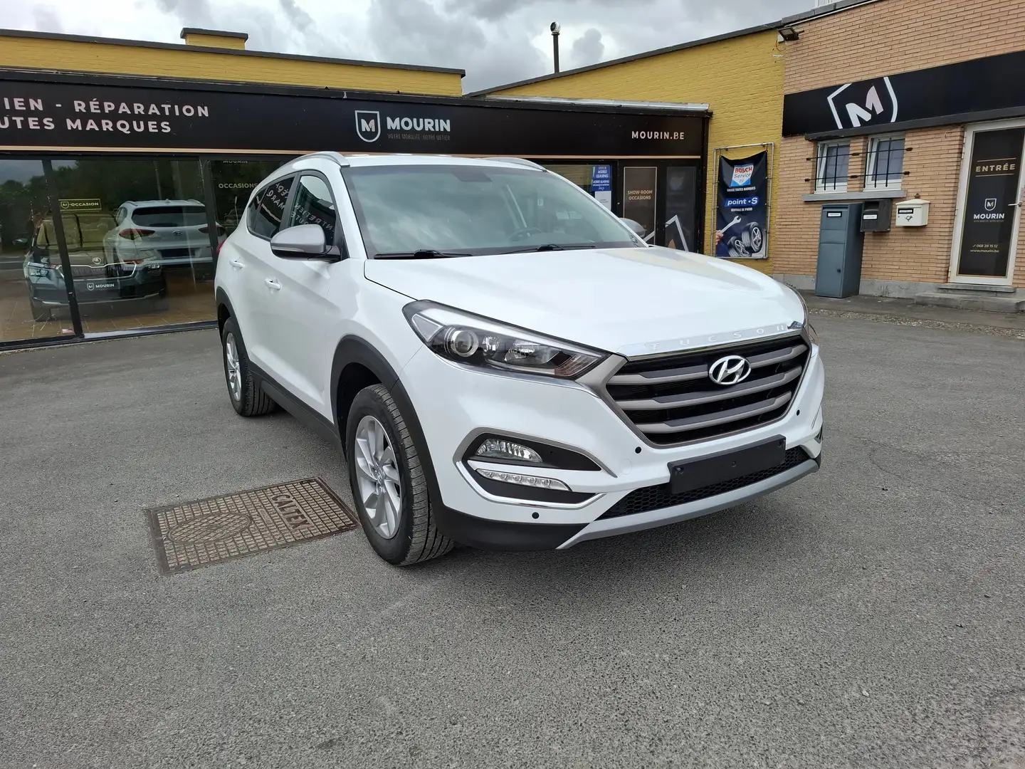 Hyundai TUCSON 1.6l PARFAIT ETAT !! ATTELAGE*GPS*CAMERA*AIRCO*JA Blanc - 2
