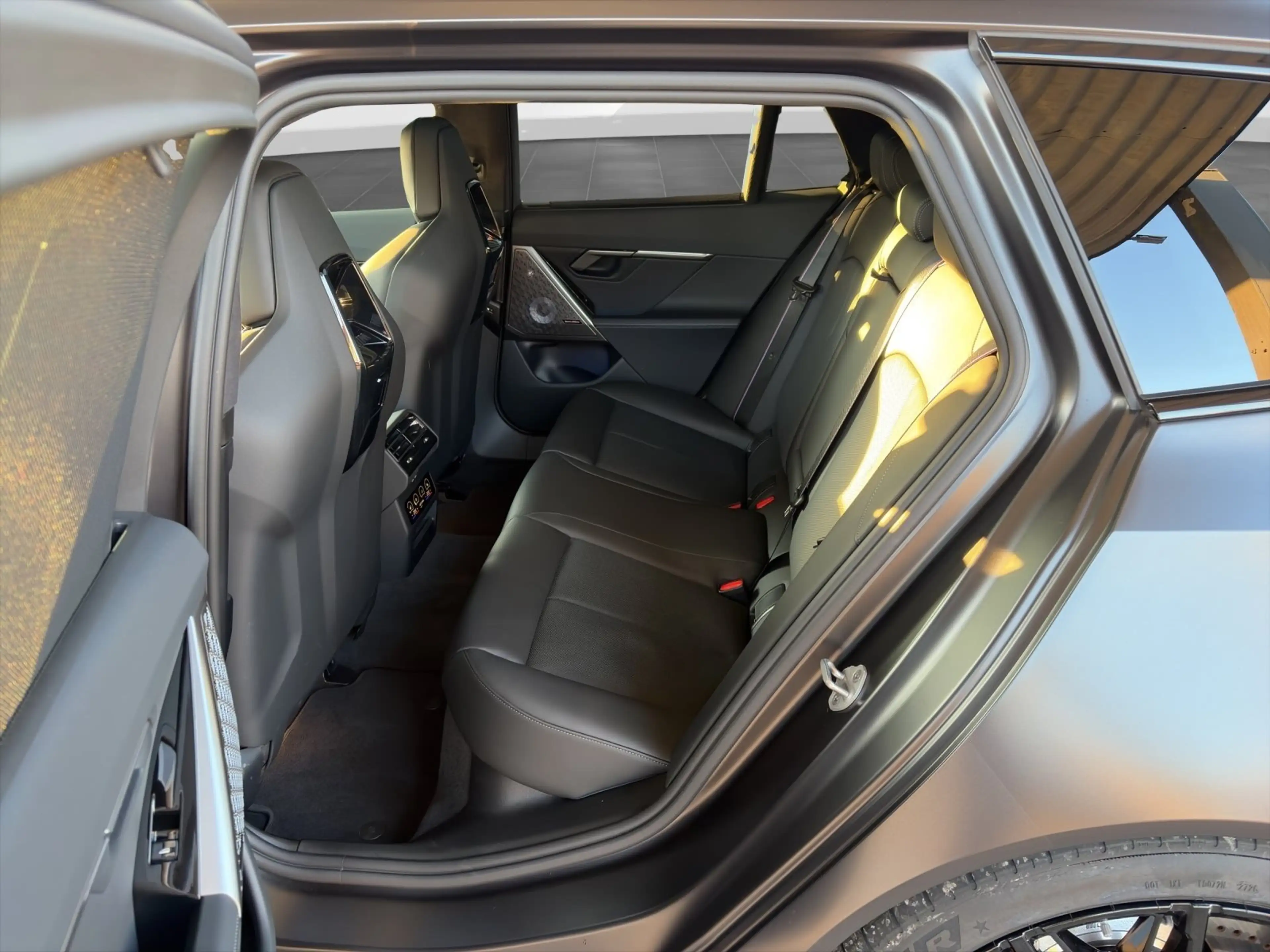 BMW M5 Touring xDrive| UPE 162.630,-| Ahk| M DriversPacka — photo 13