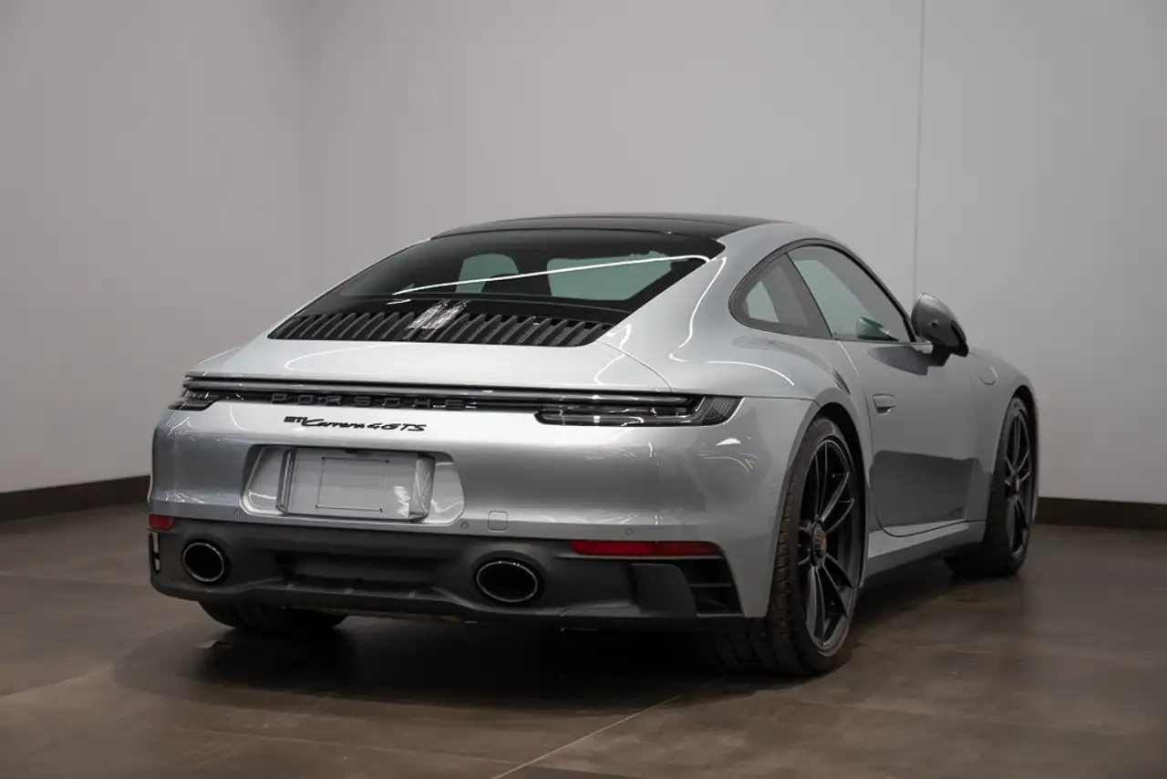 Porsche 911 снимка Porsche 911