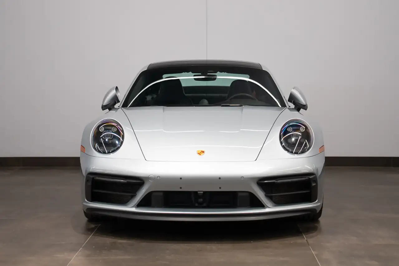 Porsche 911 снимка Porsche 911