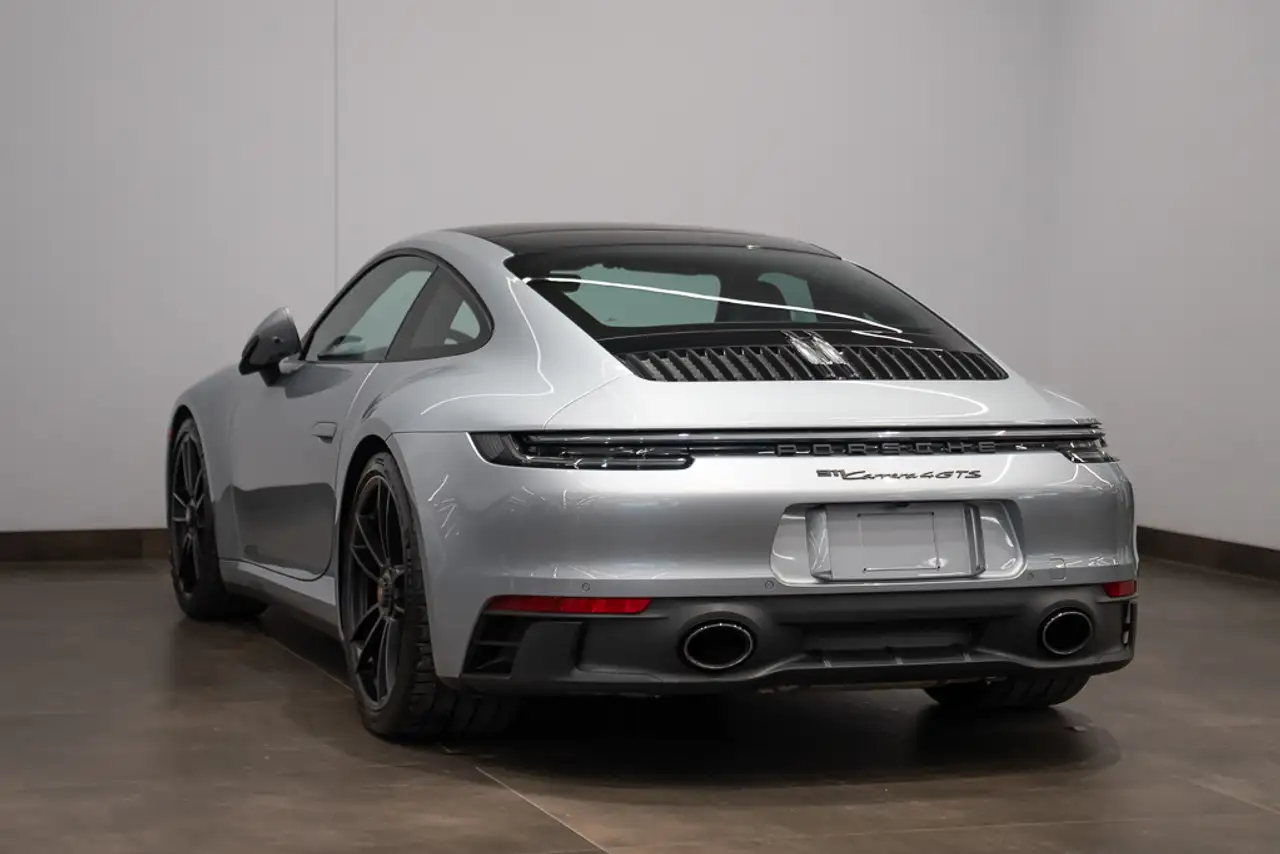 Porsche 911 снимка Porsche 911