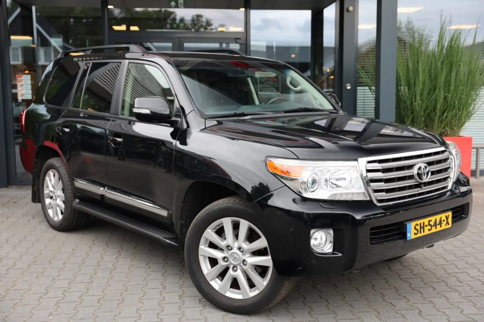 Toyota Land Cruiser 4.5 D EXECUTIVE A/T 5 SITZ MARGE Negro - 1