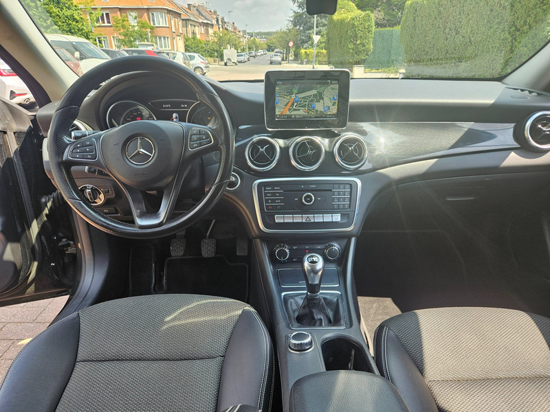 Mercedes-Benz CLA 180 CLA 180 d — photo 11