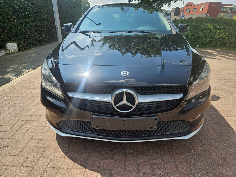 Mercedes-Benz CLA 180 CLA 180 d