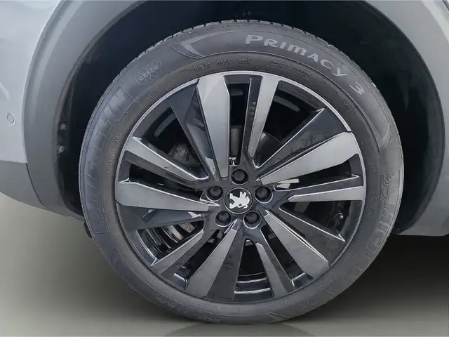 Peugeot 3008 view 11