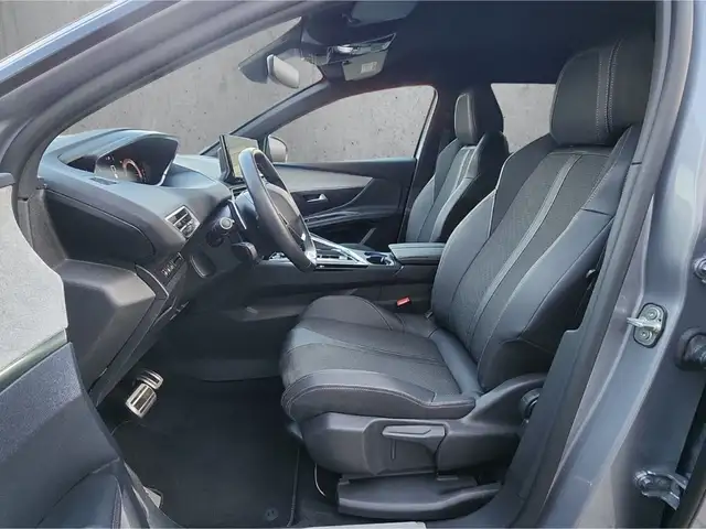 Peugeot 3008 view 9