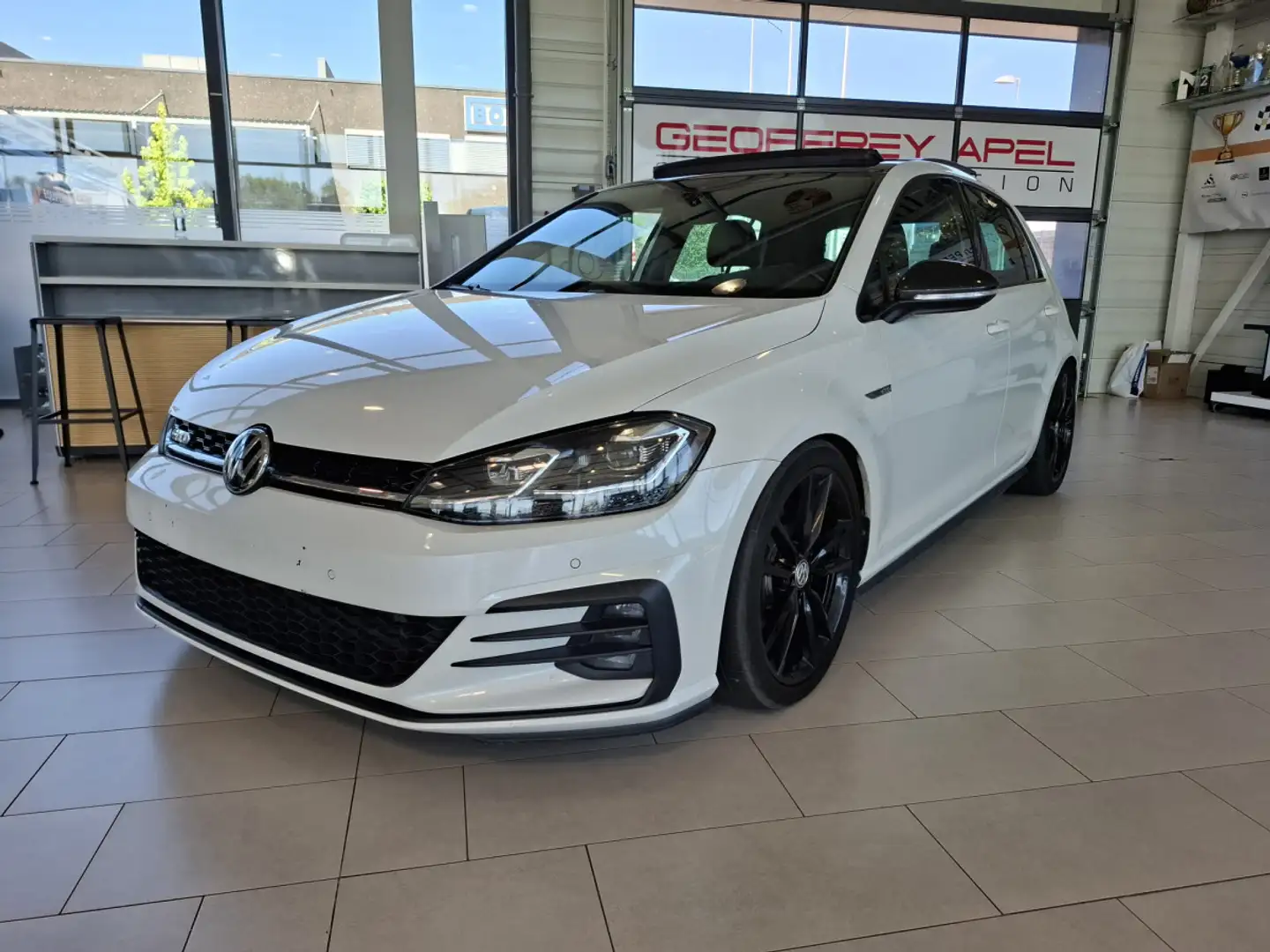Volkswagen Golf VII GTD FACELIFT SPORT PACKET CUIR BI-XENON NAVI Blanc - 1