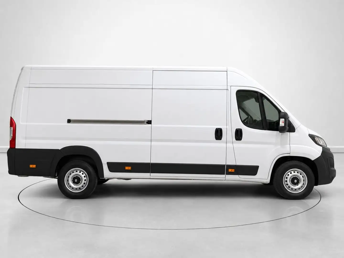 Fiat Ducato Fg. 35 2.2BlueHDi L3 H2 103KW Blanco - 2