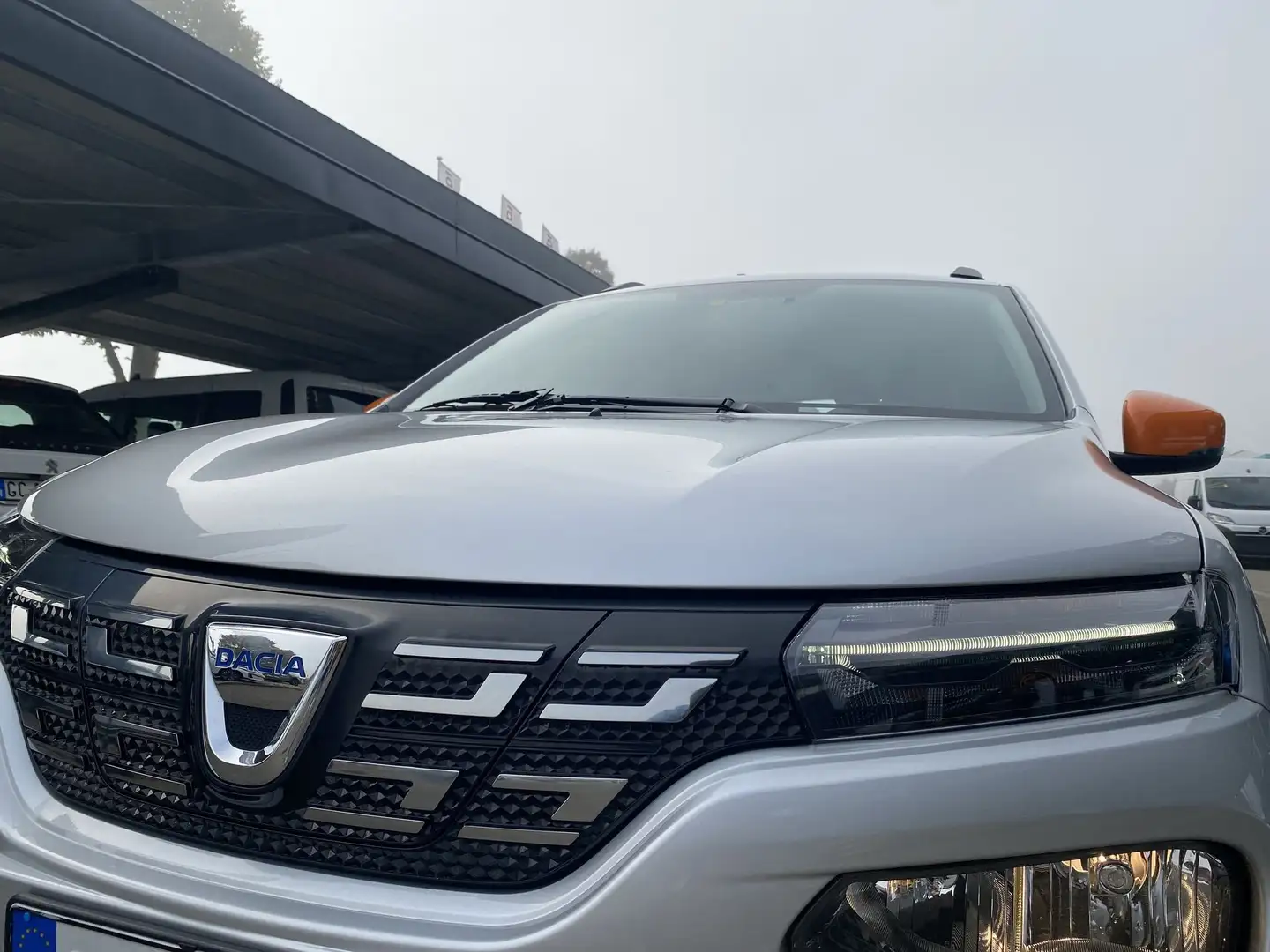 Dacia Spring Comfort Plus Electric 45 Zilver - 2