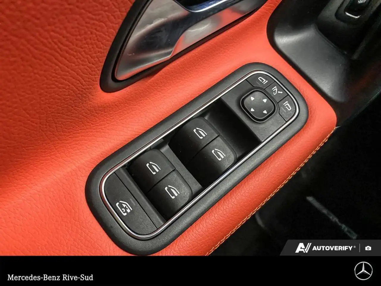 Mercedes-Benz CLA снимка Mercedes-Benz CLA