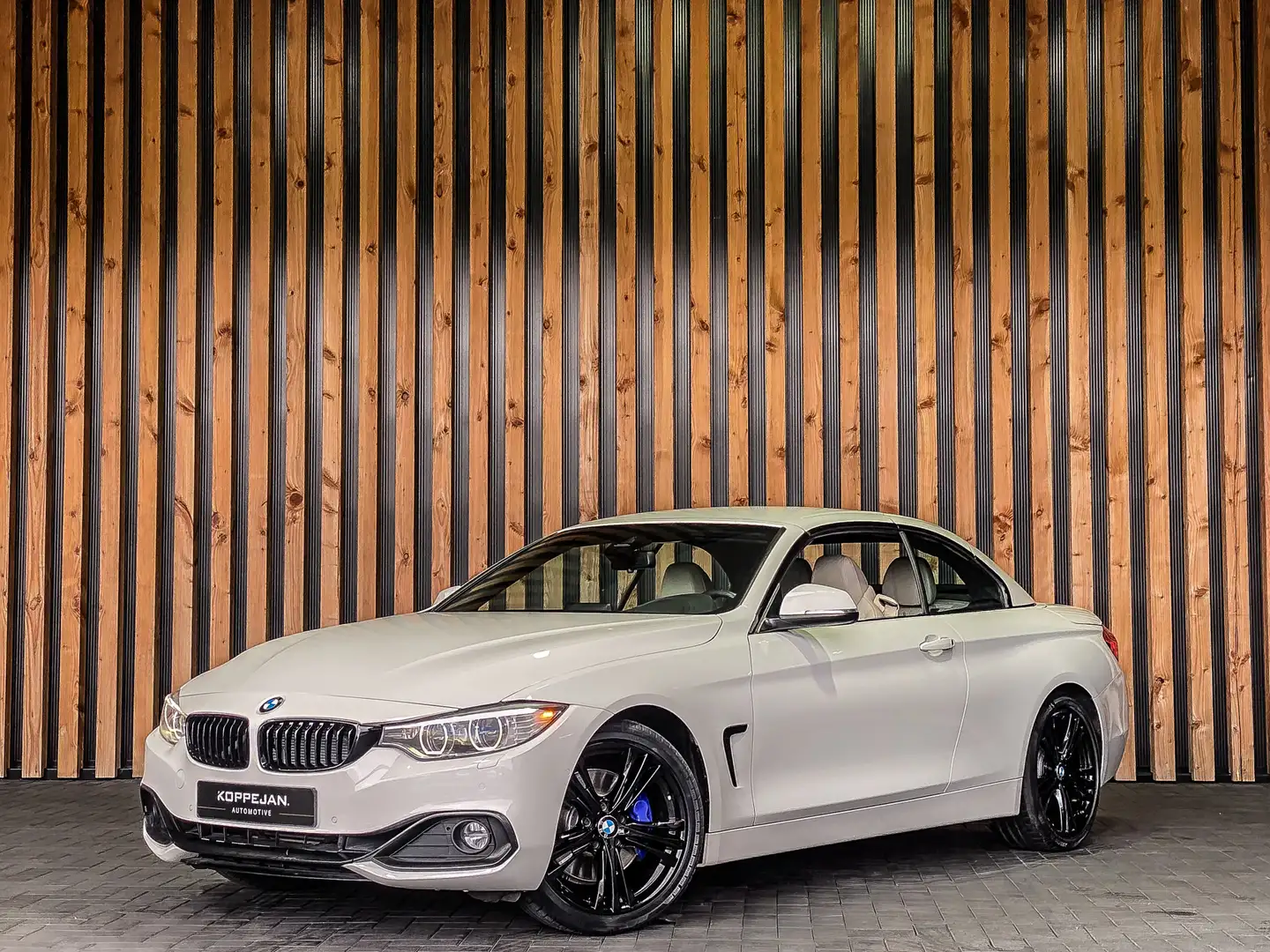 BMW 435 4-serie Cabrio 435i High Executive 306PK Automaat Blanc - 2