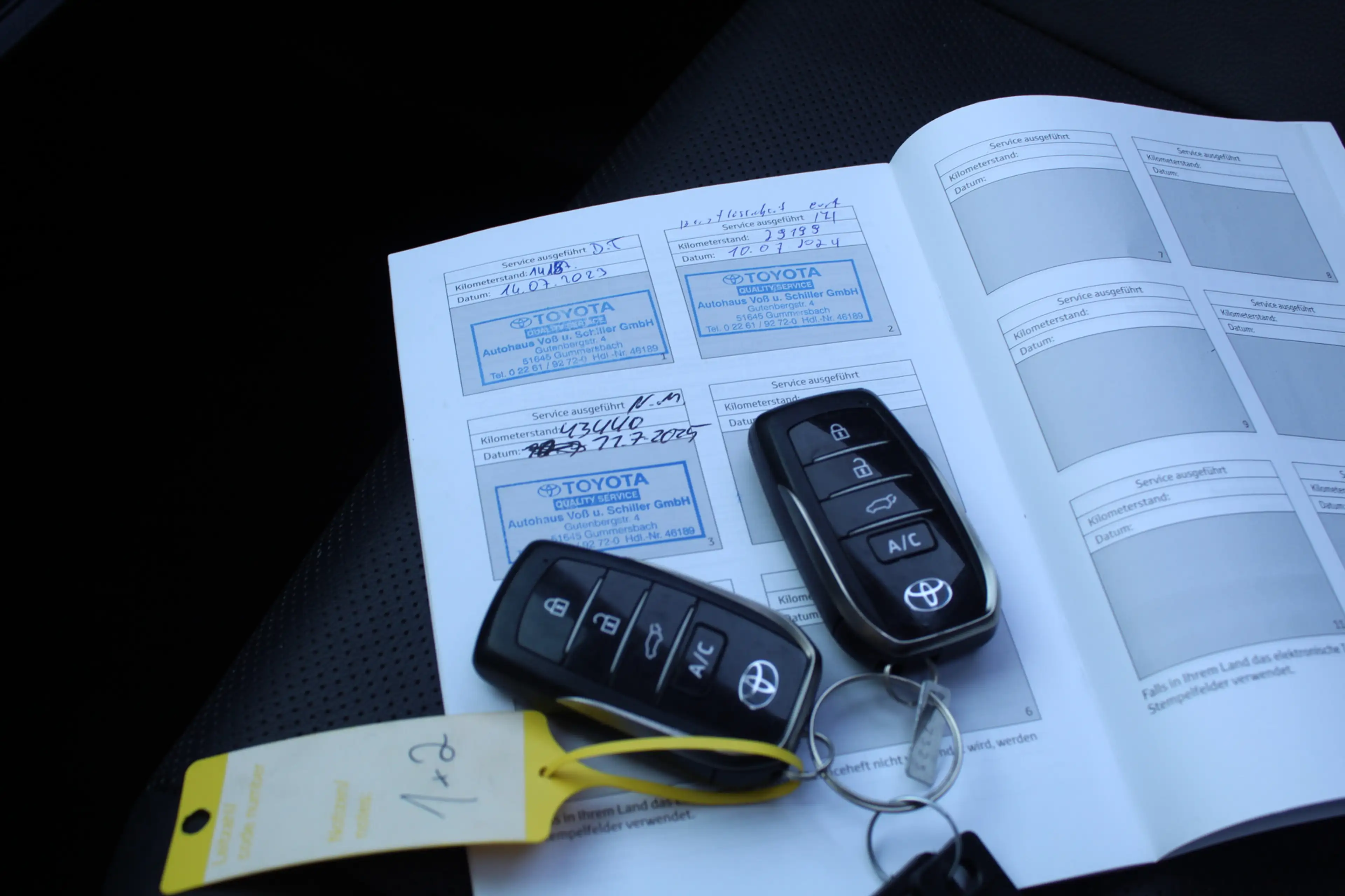 Toyota RAV 4 2.5 Plug-in Hybrid AWD Bi-Tone Plus | Rijklaar | P — photo 32