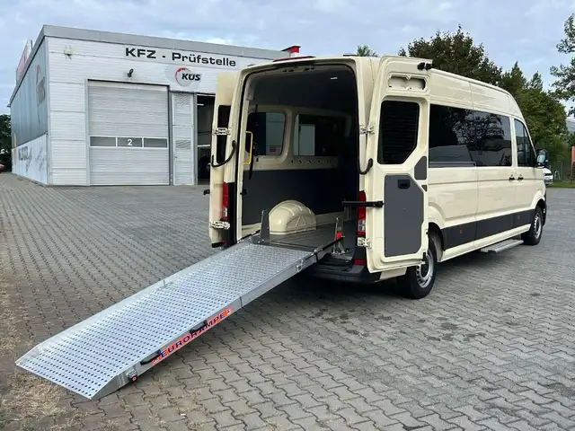 Volkswagen Crafter 35 lang Hochdach 1.HAND PDC TAXI RAMPE