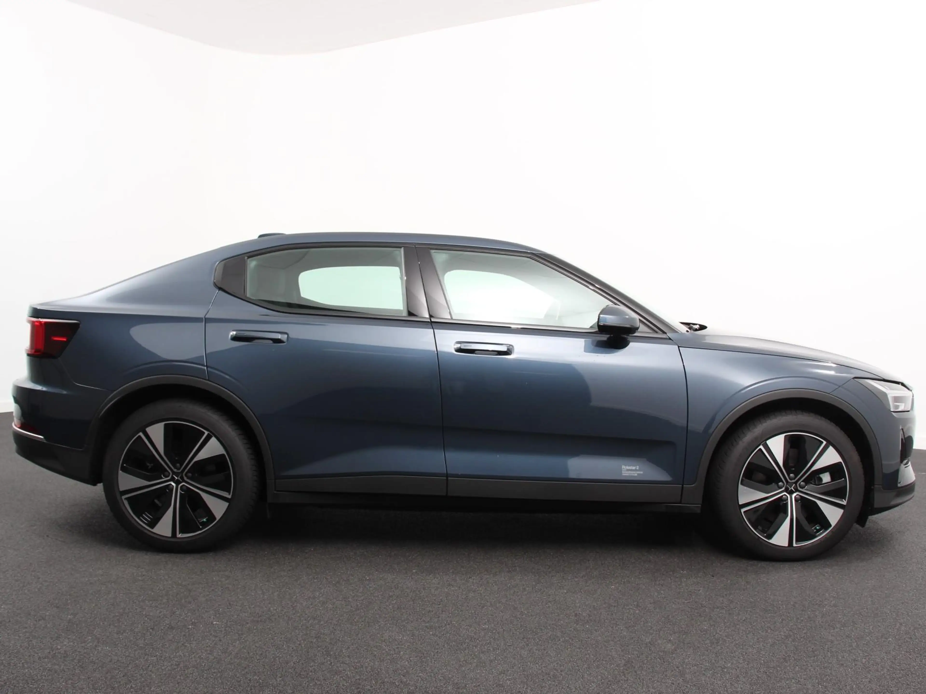 Polestar 2 Long Range Single Motor 78 kWh Climate control Cru — photo 8