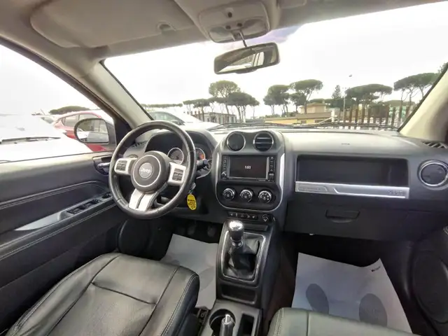 Jeep Compass view 8