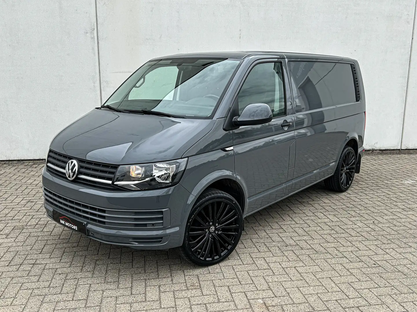 Volkswagen T6 Transporter 2.0 TSI 2019 EURO 6b (MET GARANTIE) Grijs - 1
