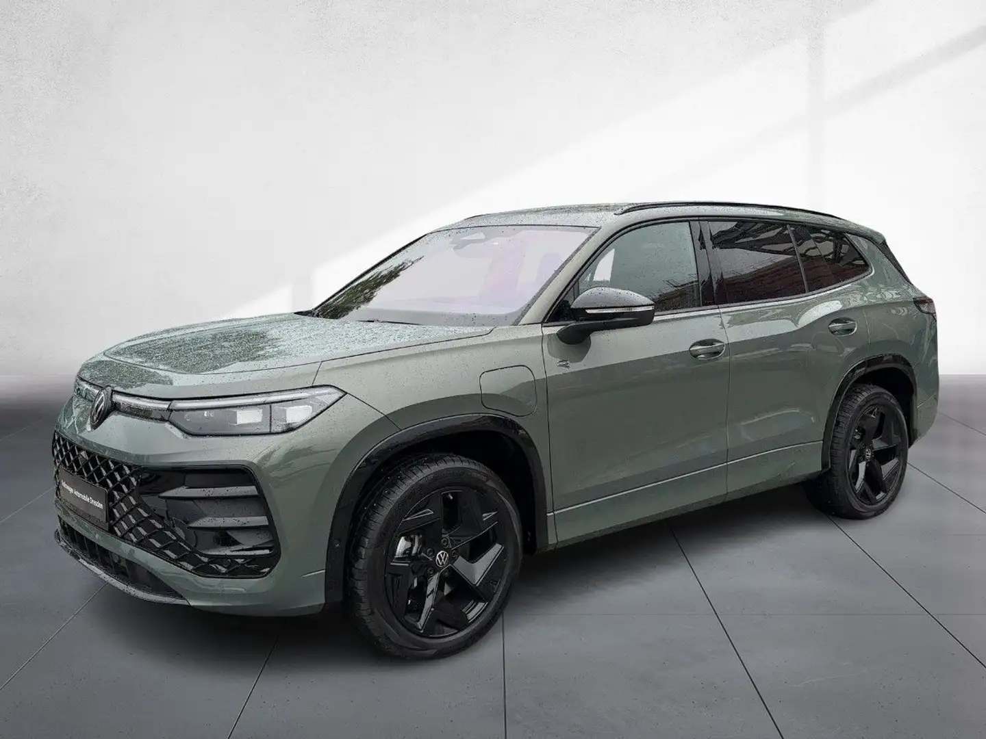 Volkswagen Tayron R-Line 1,5 eHybrid DSG AHZV LEDER MATRIX Grün - 1