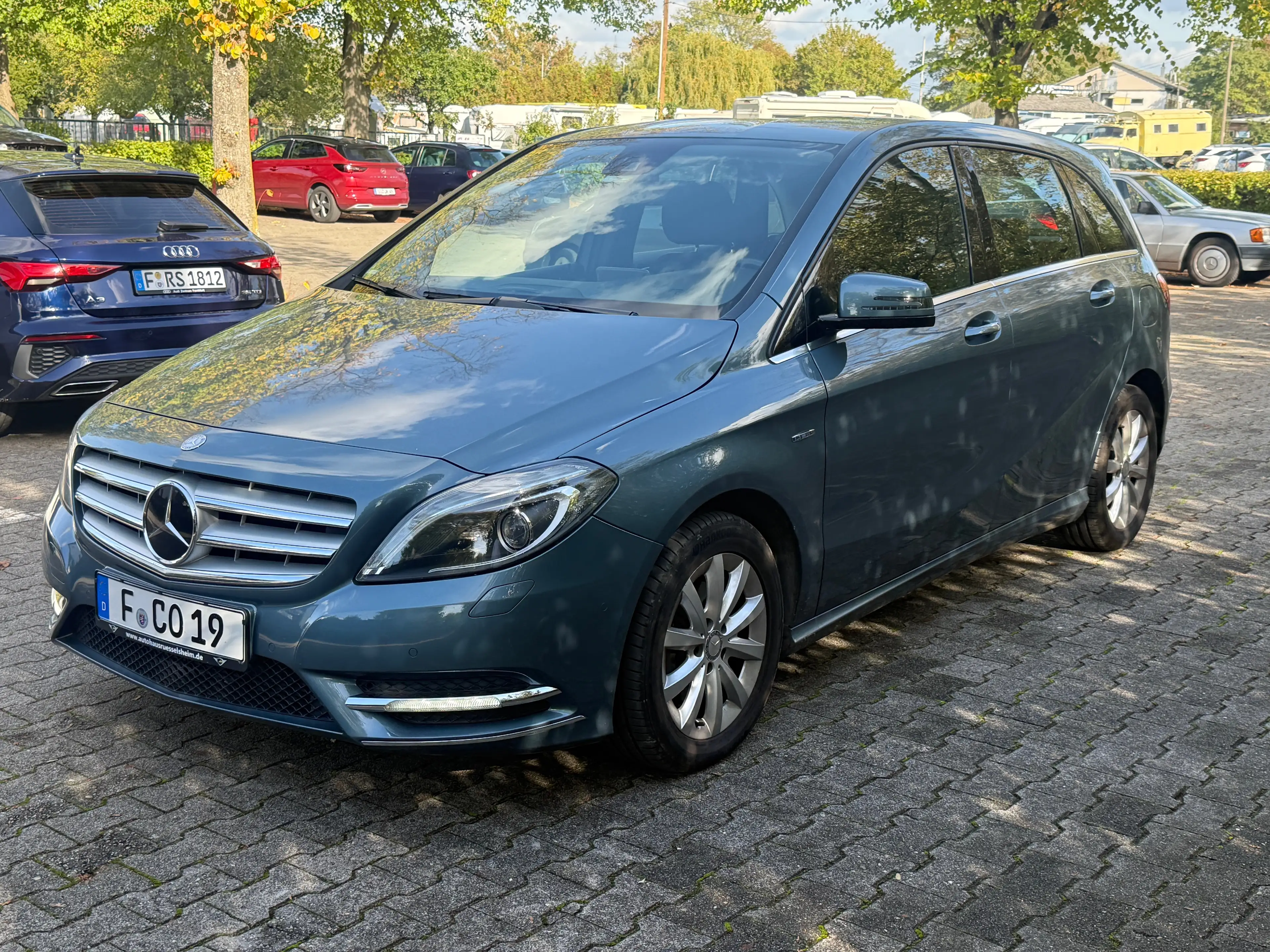 Mercedes-Benz B 200 B 200 CDI *NAVI*CAM*BI-XENON*TOP