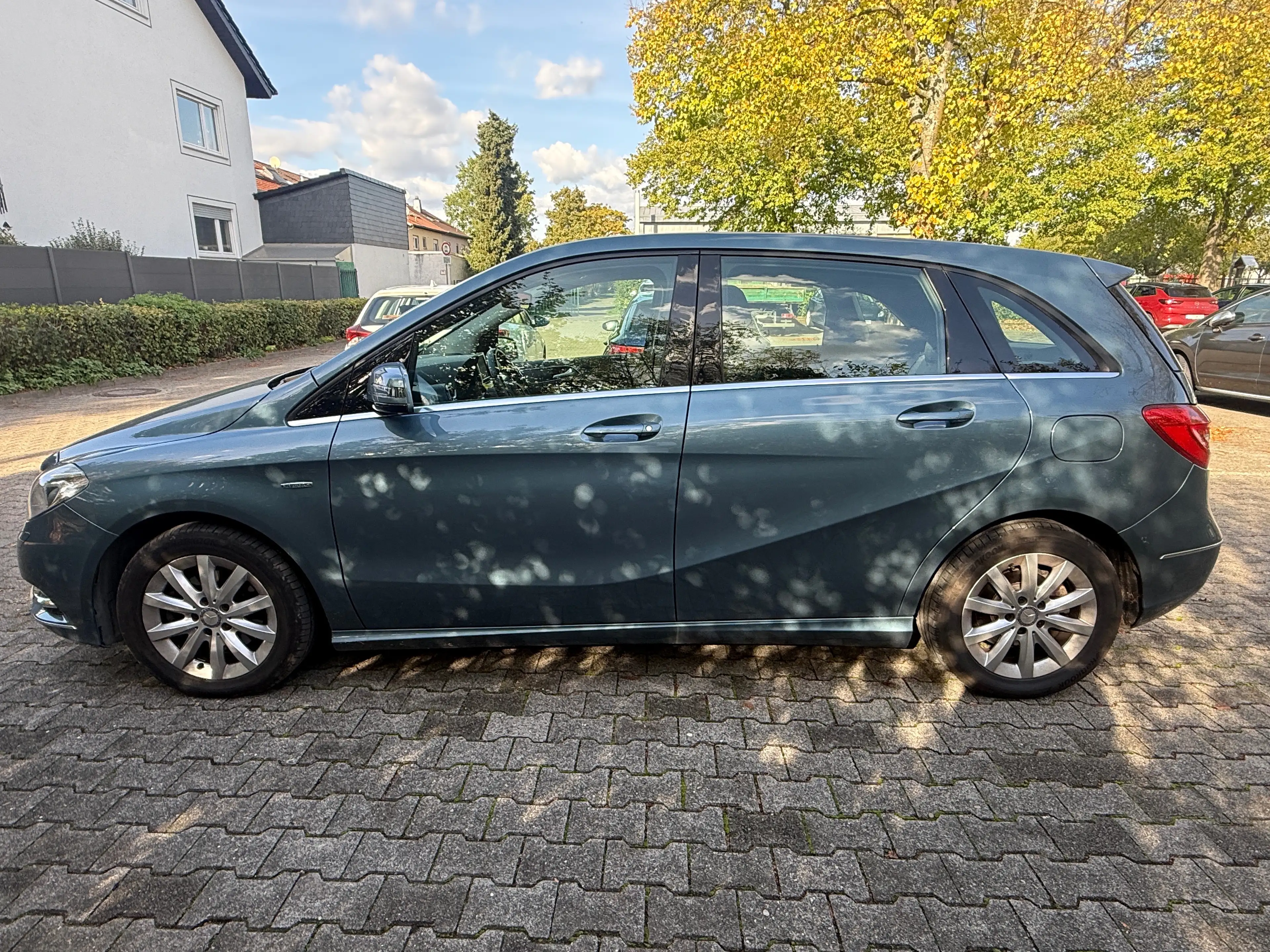 Mercedes-Benz B 200 B 200 CDI *NAVI*CAM*BI-XENON*TOP — photo 2