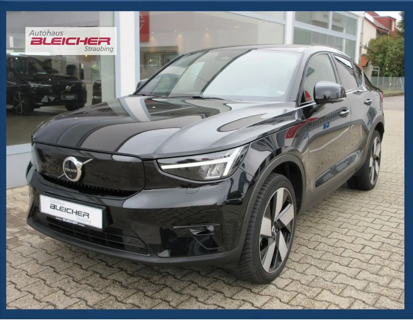 Volvo C40 Ultimate Recharge Pure Electric AWD Schwarz - 1