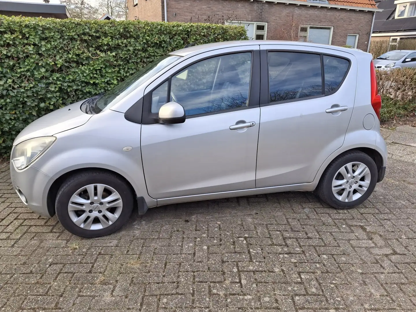 Opel Agila 1.0 Edition Grijs - 1
