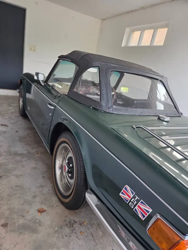 Triumph TR6 PI, foto 3