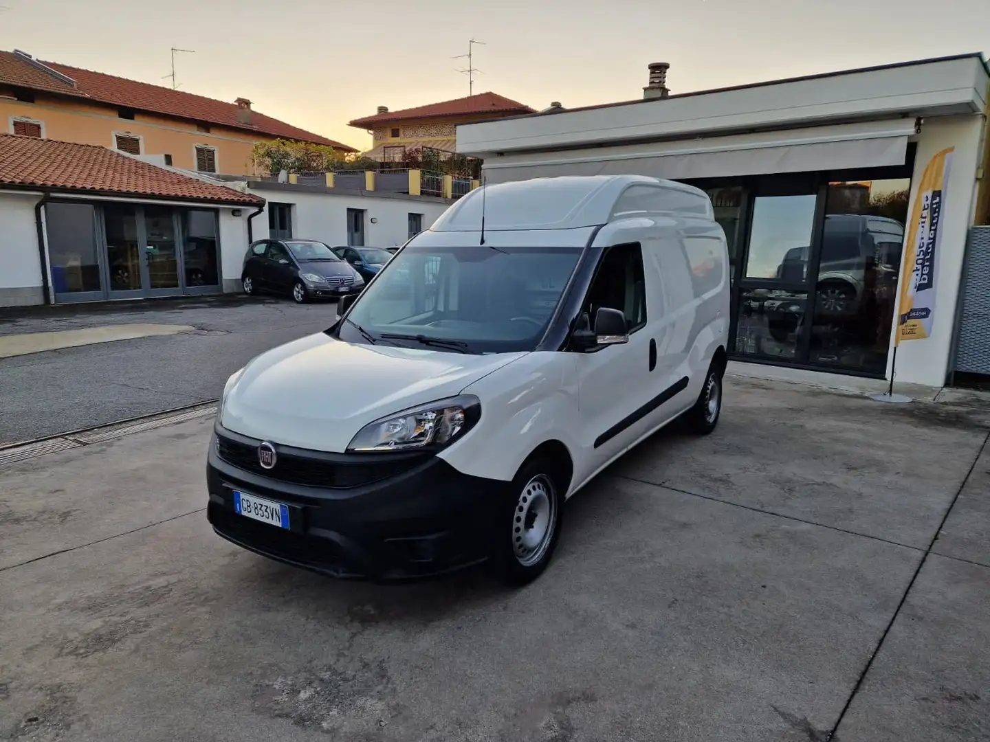 Fiat Doblo 1.600 DIESEL N1 AUTOCARRO XLH2 TETTO ALTO Weiß - 1
