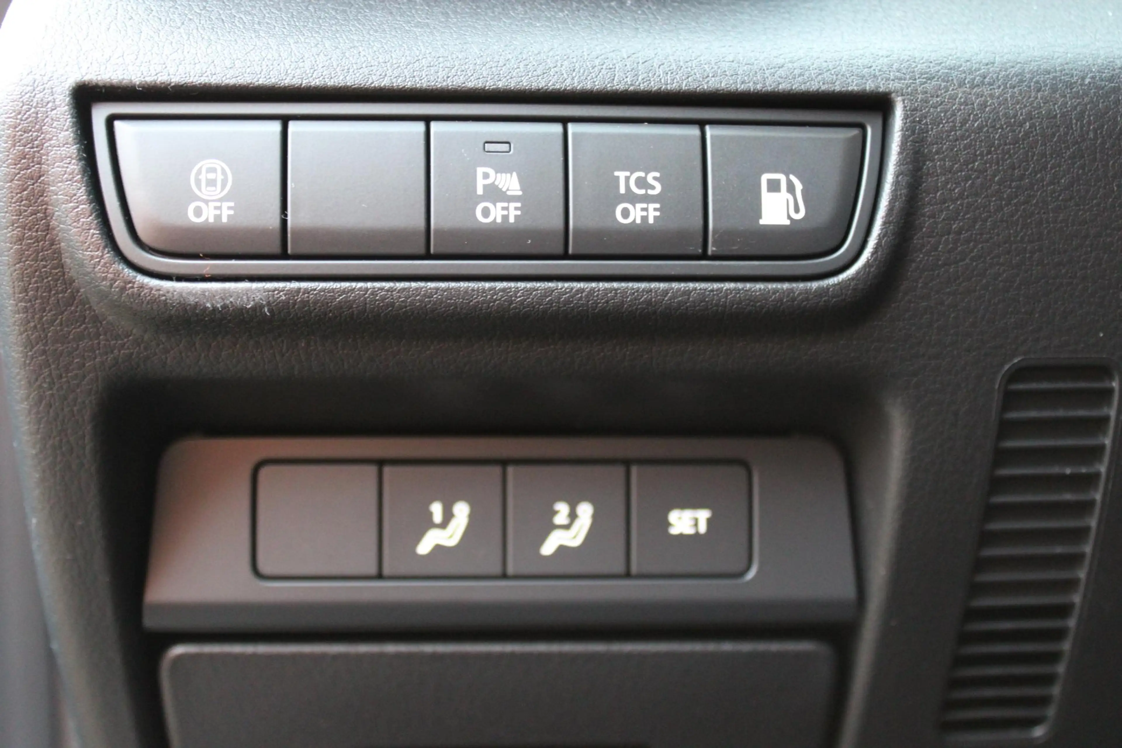 Mazda MX-30 e-SkyActiv R-EV 170 Advantage , Demovoordeel € 10. — photo 14