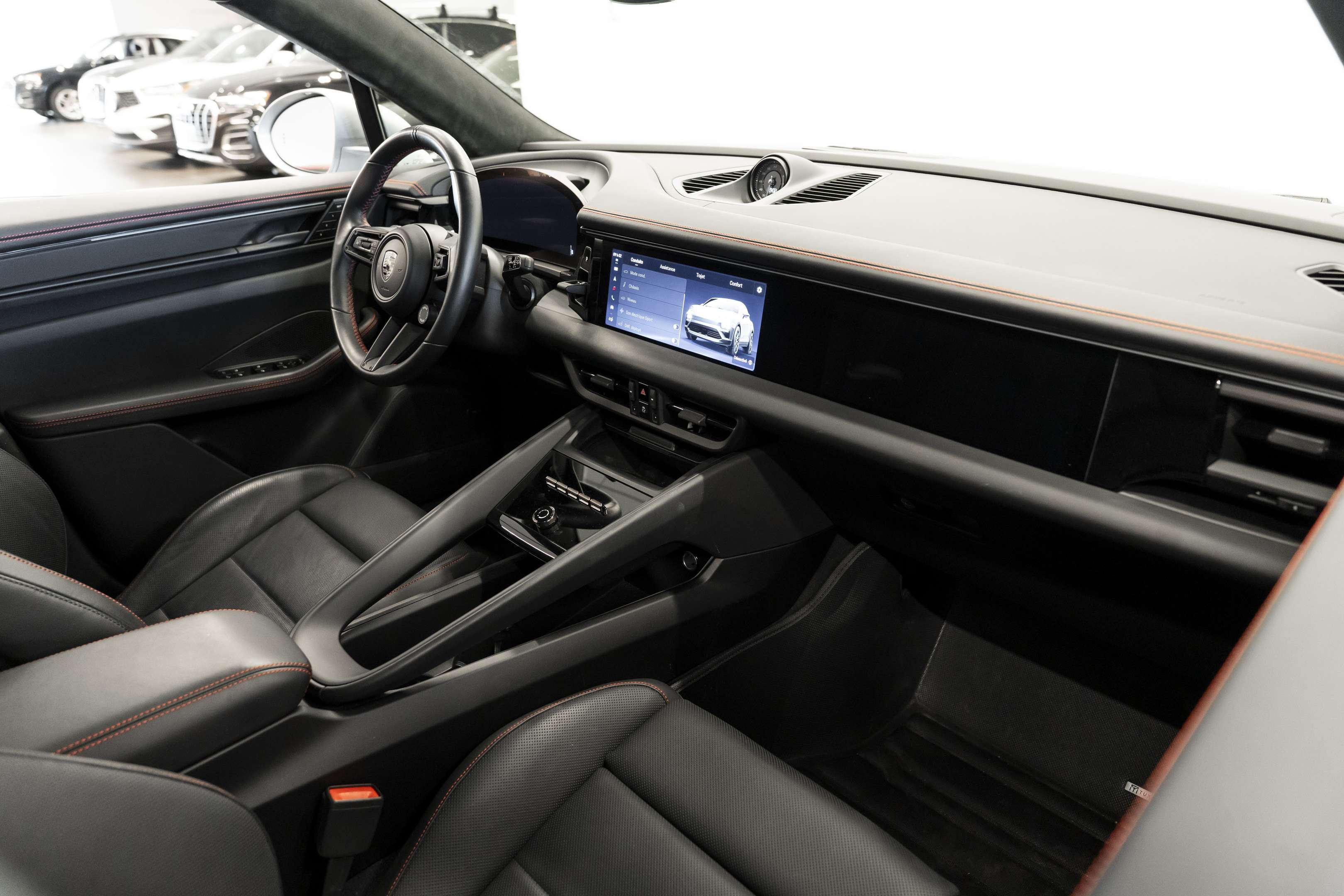 2024 Porsche Macan Electric Turbo | Bose | thumb 6