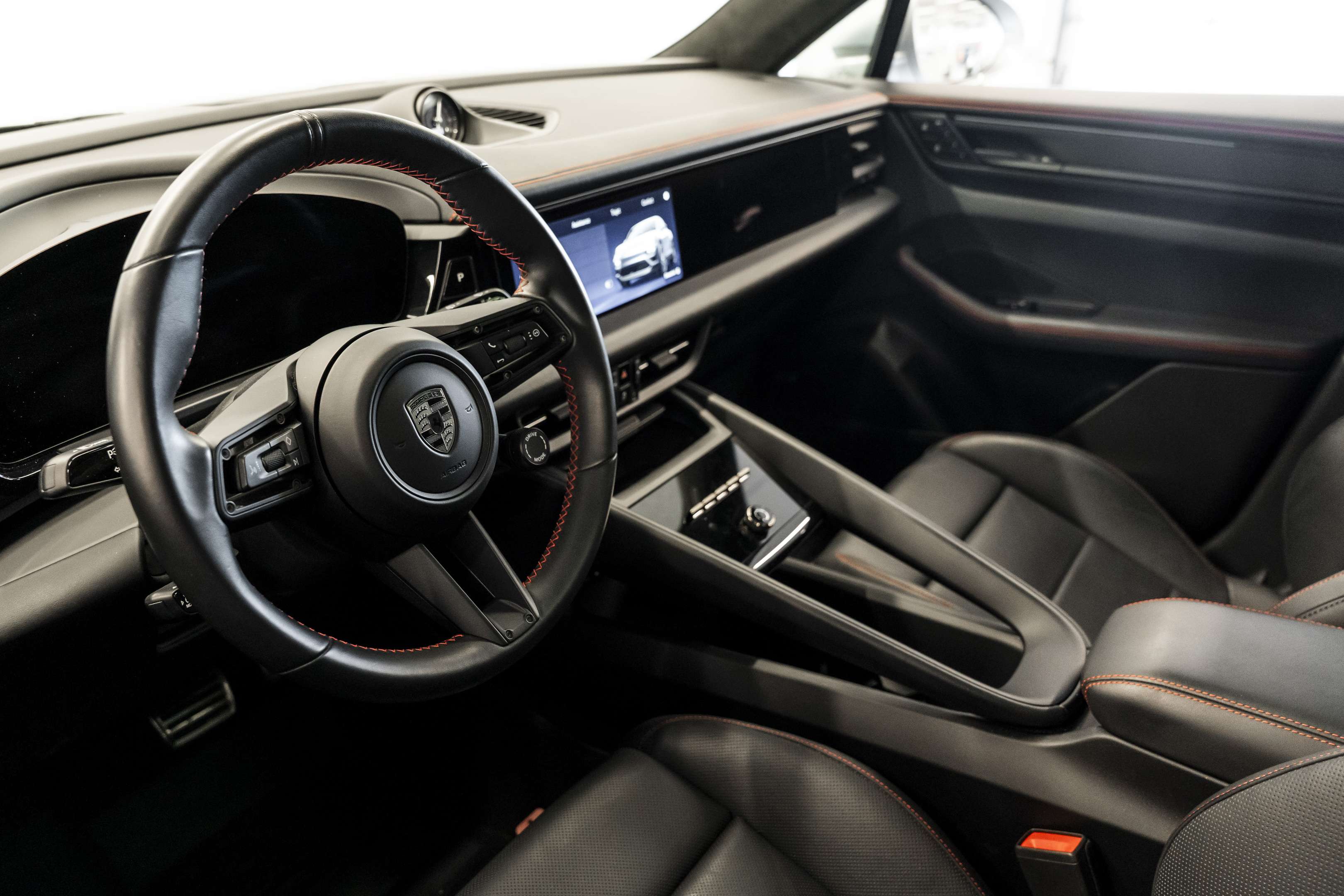 2024 Porsche Macan Electric Turbo | Bose | thumb 11