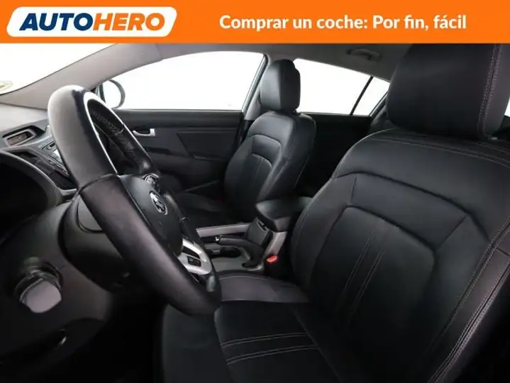 Kia Sportage 2015, foto 11