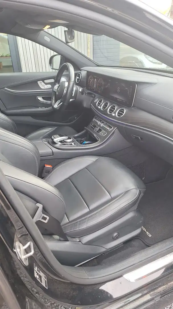 Mercedes-Benz E 300 de AUTOMAAT/AMG/PANO/DISTRONIC - 2