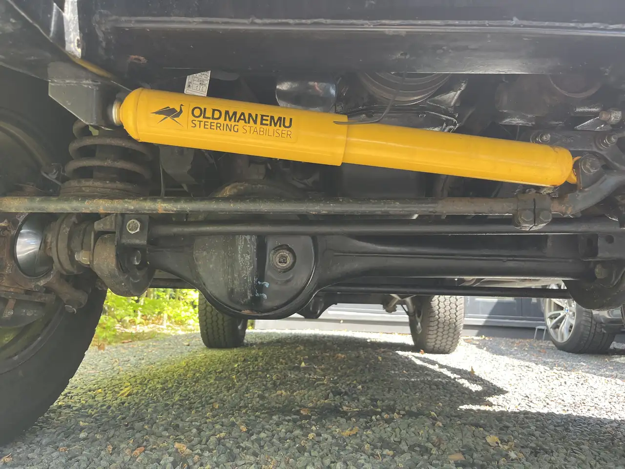 Land Rover Defender Typ 110 County V8 Benzine, foto 8