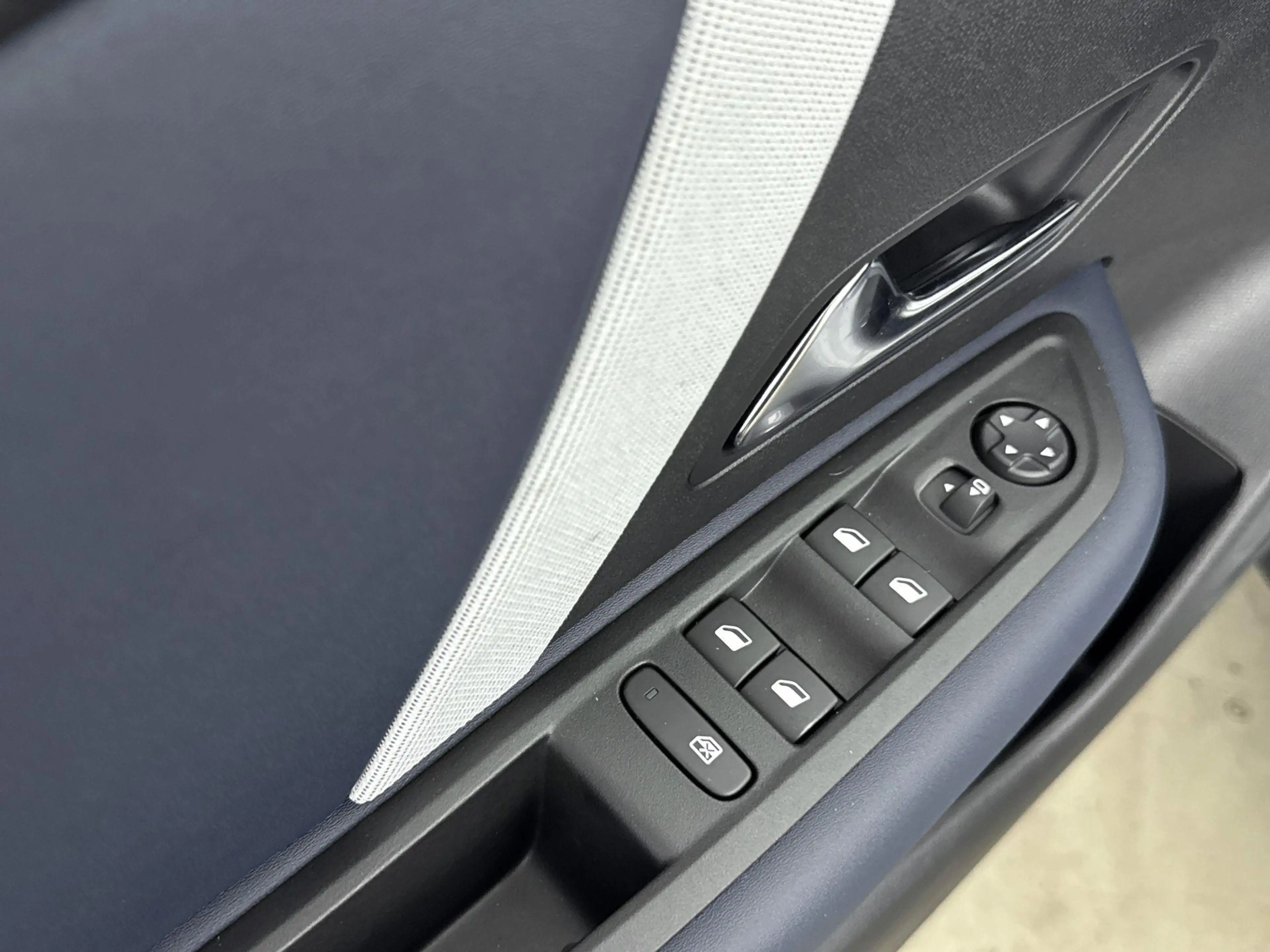 Citroen E-C4 Electric Collection 156pk Extended range 54 kWh | DEMO DEAL — photo 15