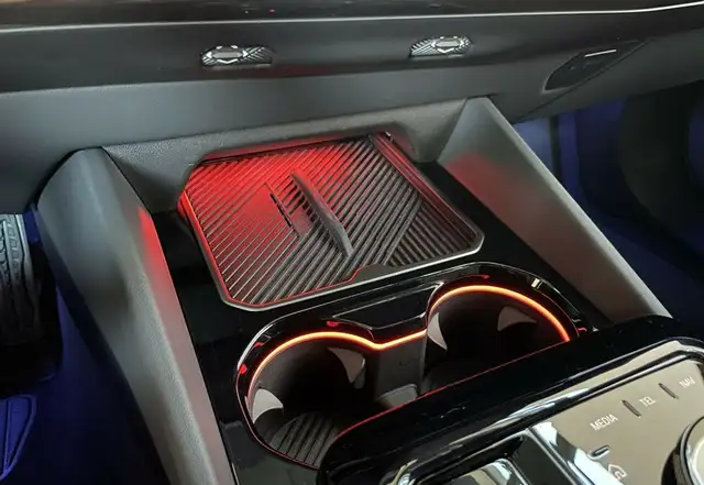 BMW i5 M60 xDrive *StHz*KeyGo*HuD*AHK*H&K*LenkradH*21'' Ansicht 8