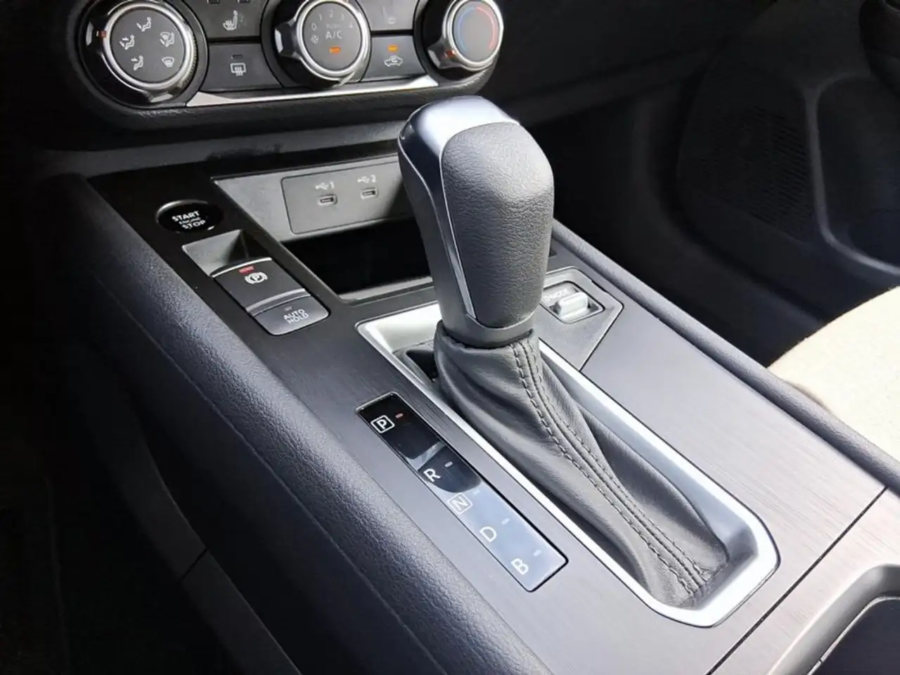 Nissan Kicks photo Nissan Kicks