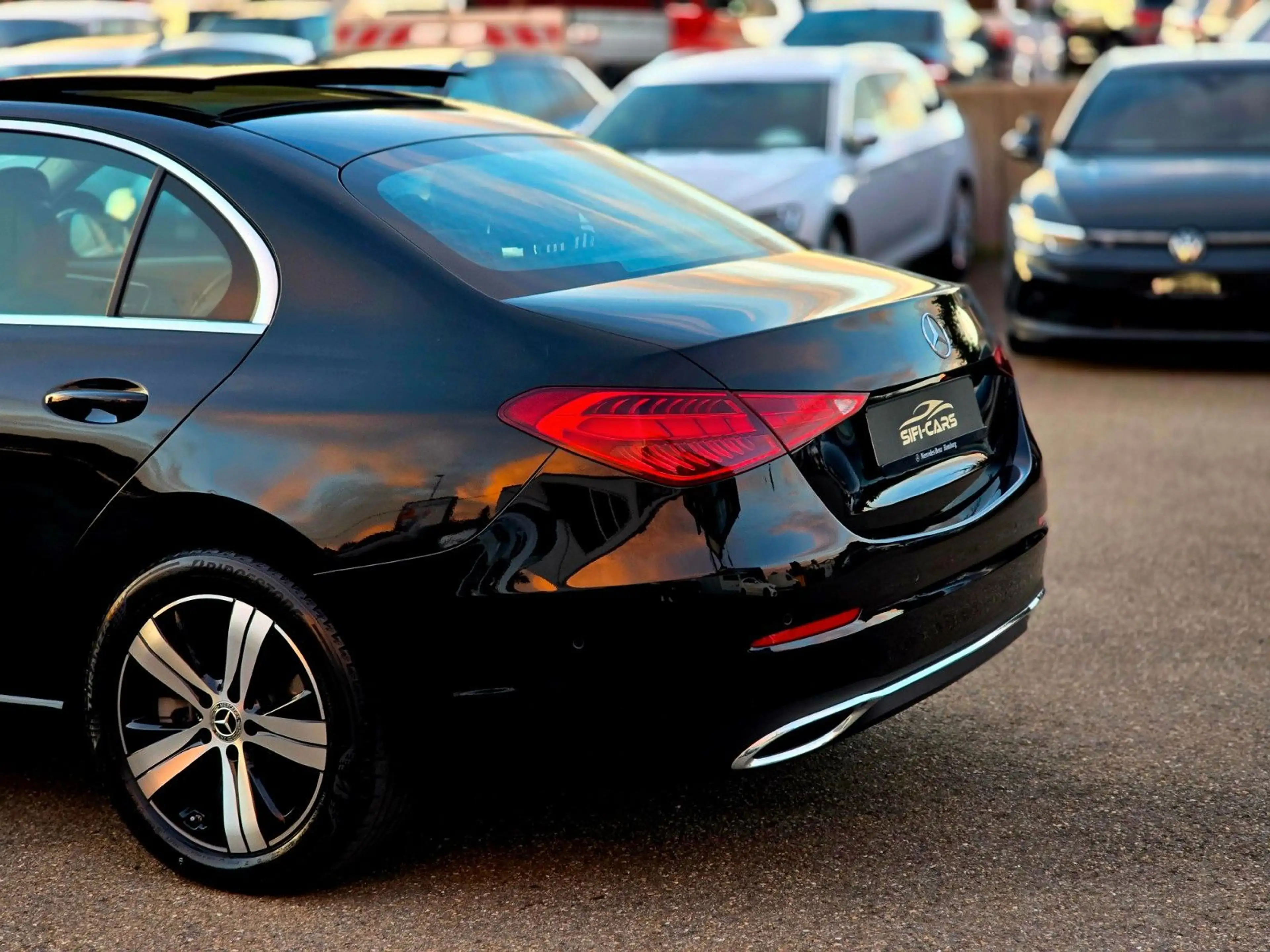 Mercedes-Benz C 220 d Lim*AVANTGARDE*NAV*LEDER*PANO*AMBIE*360* — photo 12