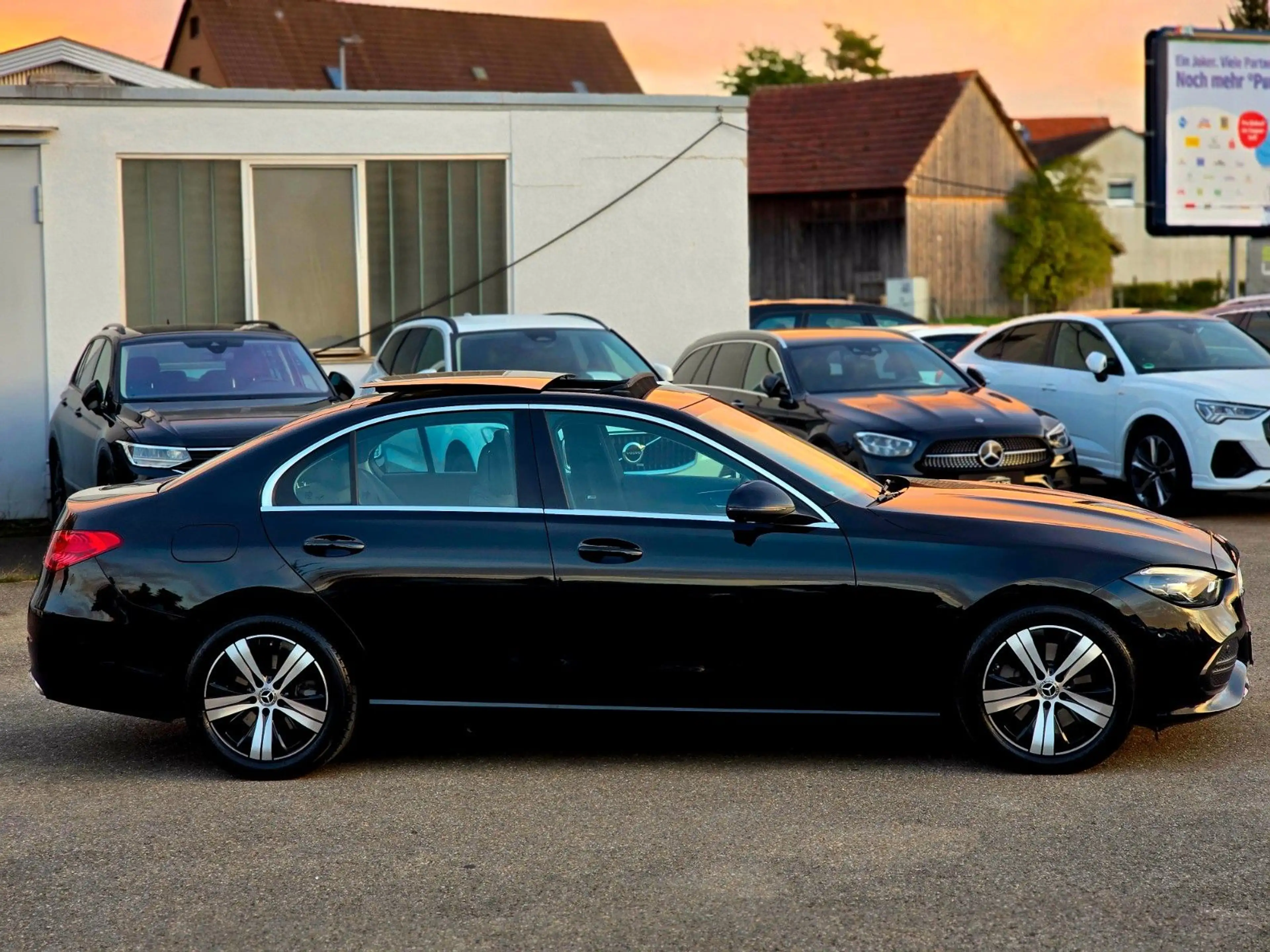 Mercedes-Benz C 220 d Lim*AVANTGARDE*NAV*LEDER*PANO*AMBIE*360* — photo 7