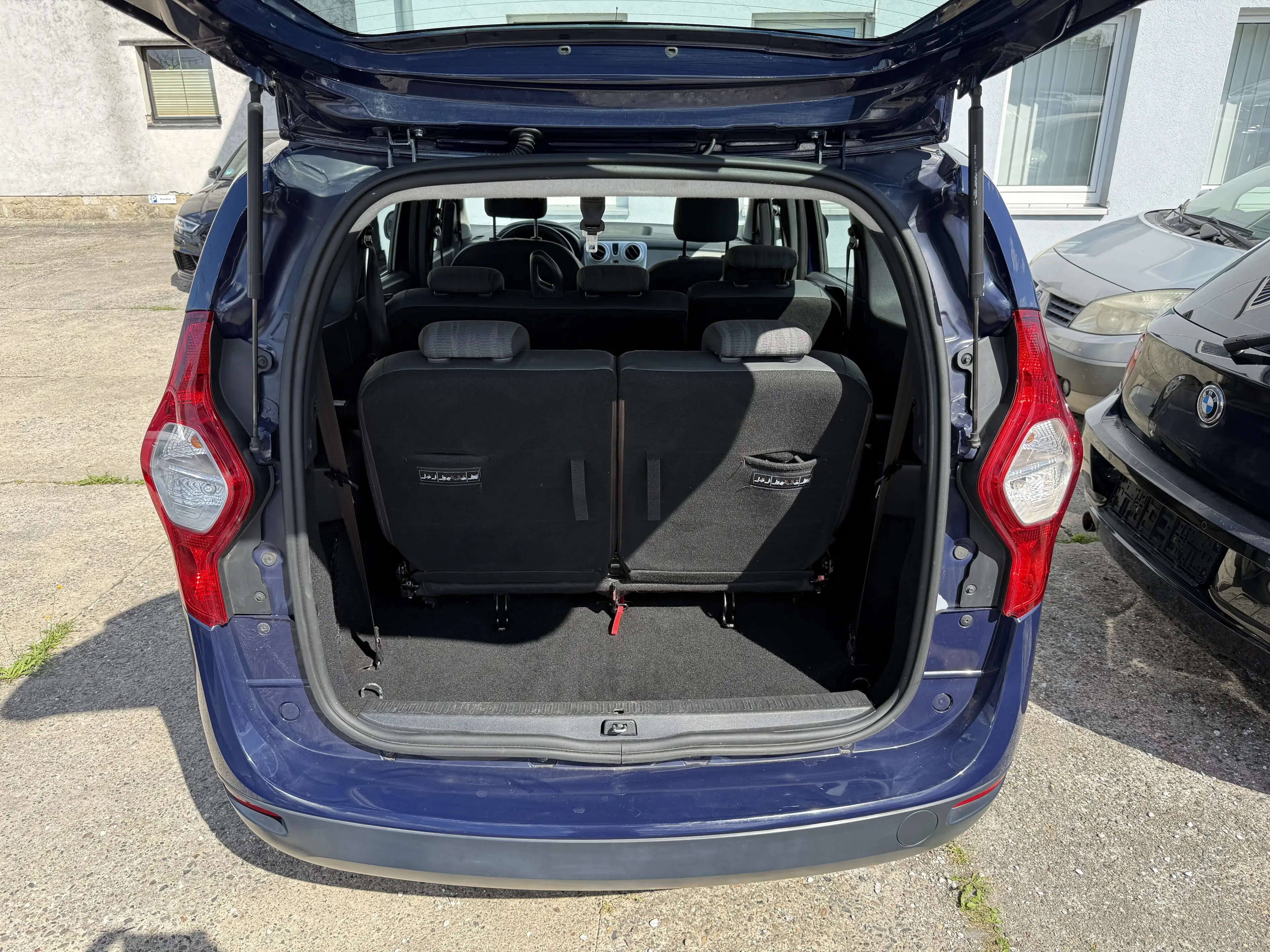 Dacia Lodgy Ambiance 7 Sitzer — photo 14
