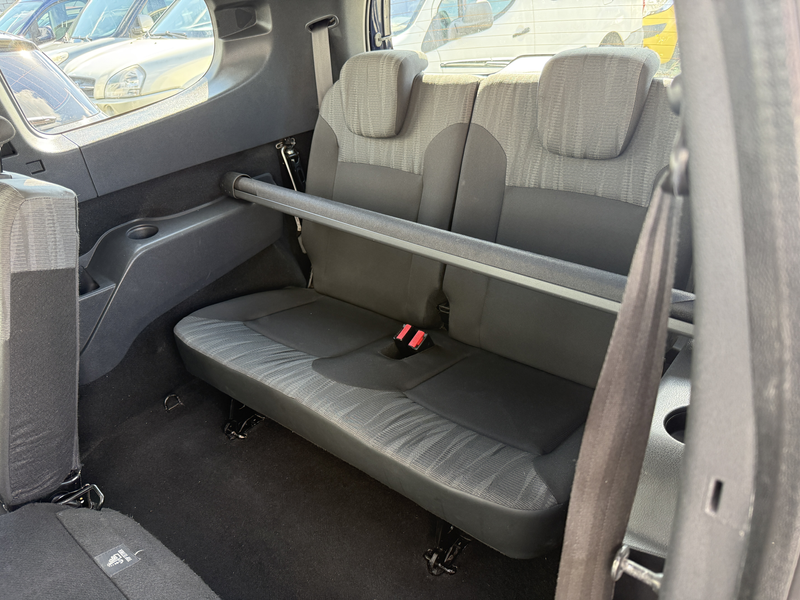 Dacia Lodgy Ambiance 7 Sitzer — photo 8